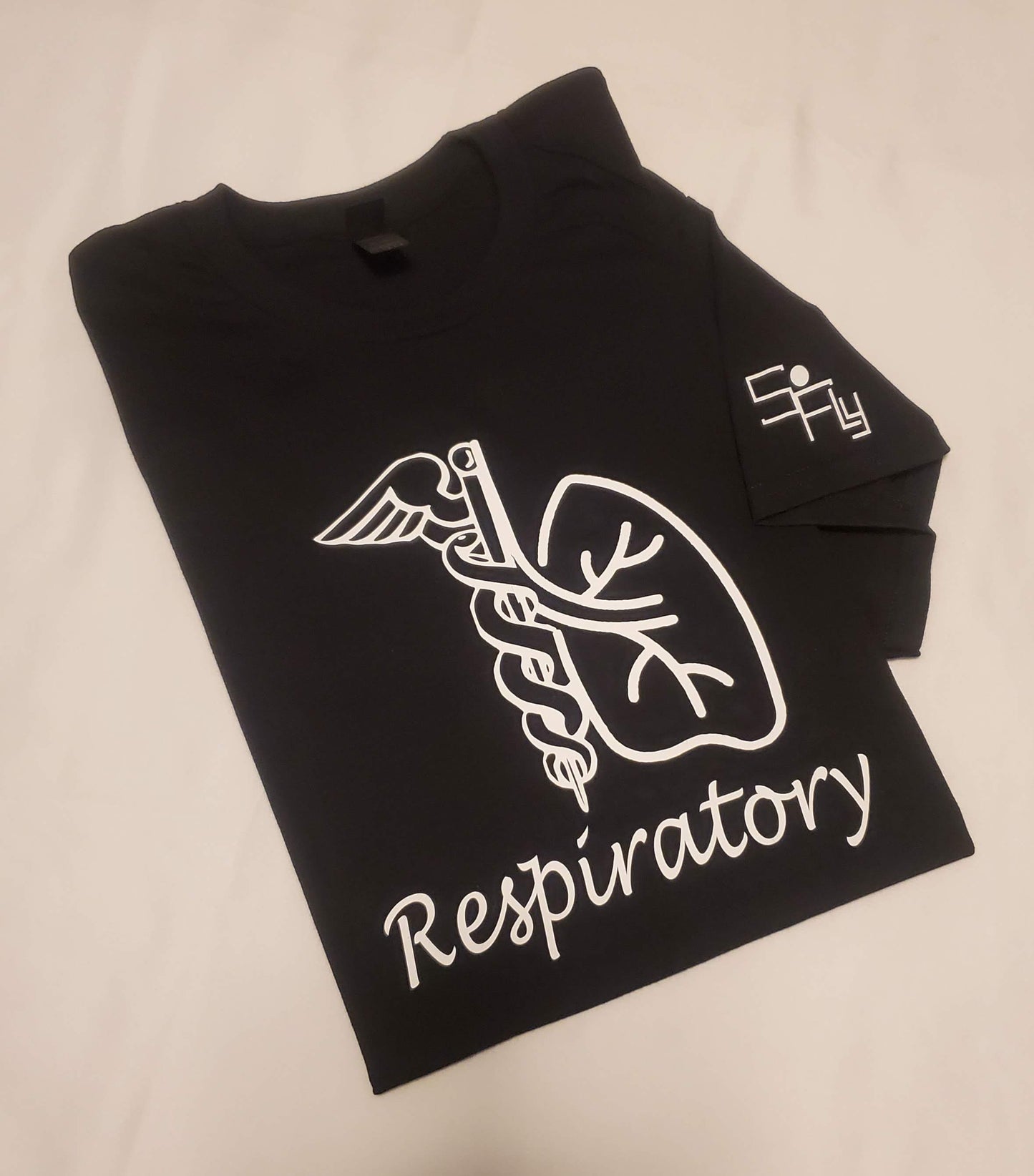 RESPIRATORY T-SHIRT 1/2 medical symbol, 1/2 lung