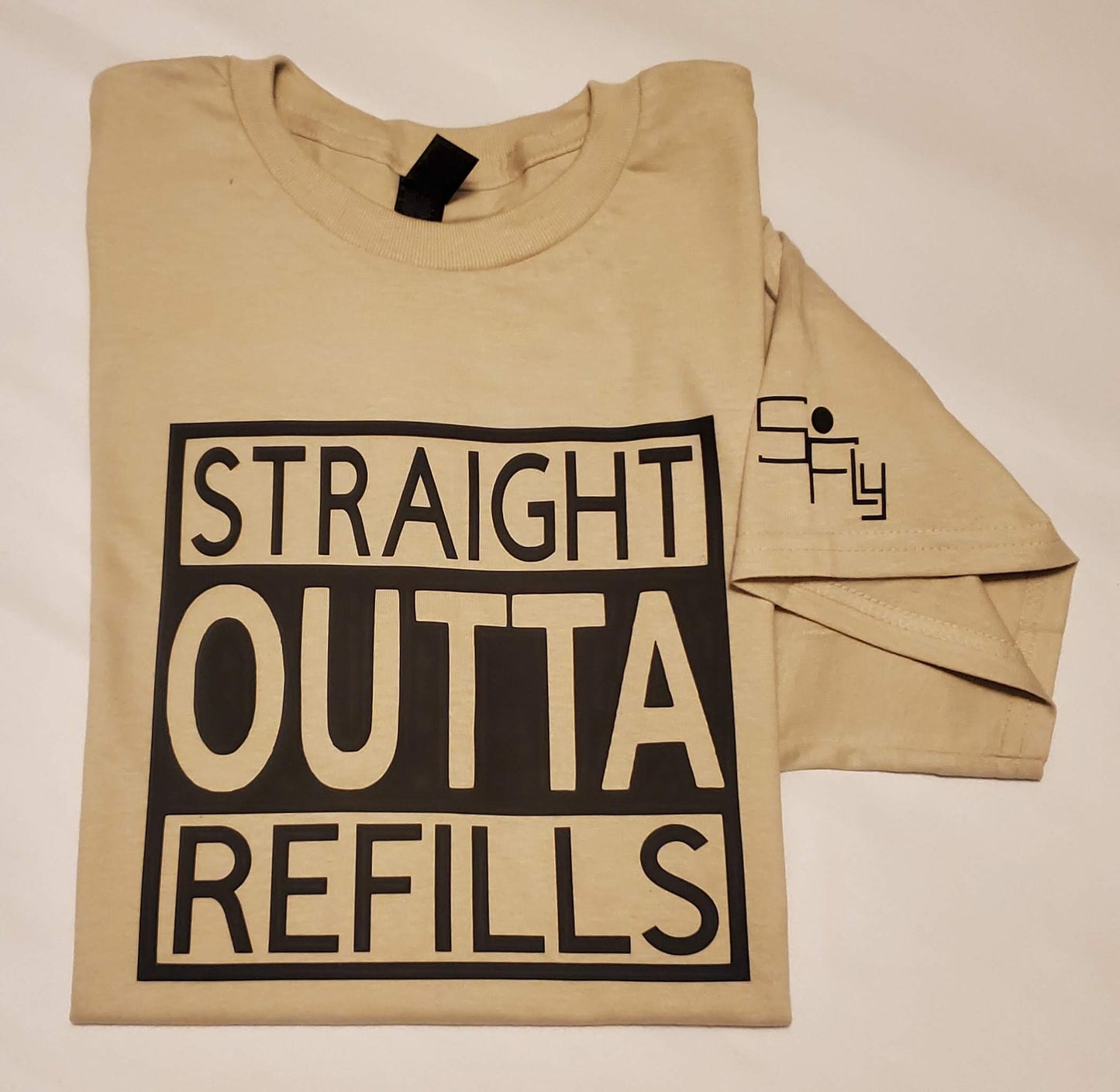 PHARMACY T-SHIRT straight outta refills